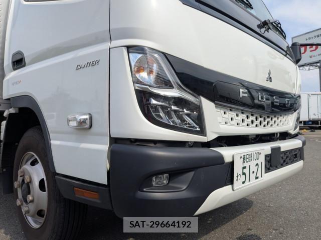 Mitsubishi CANTER 2023-07 6902982-24