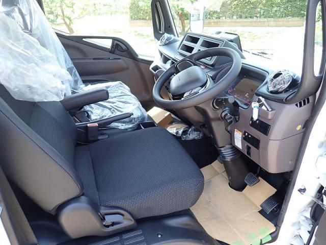 Mitsubishi CANTER 2026-01 6964354-9