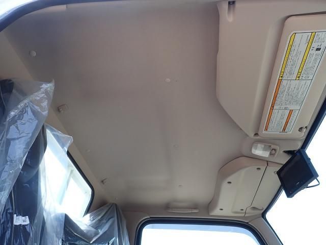 Mitsubishi CANTER 2026-01 6964354-10