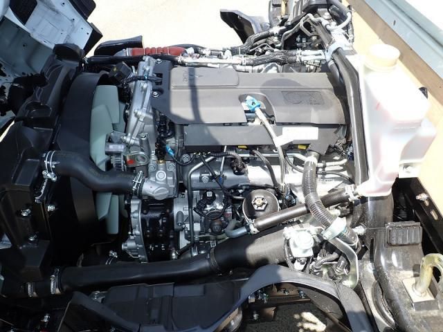 Mitsubishi CANTER 2026-01 6964354-24
