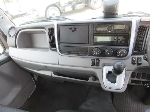 Mitsubishi CANTER 2019-04 6964358-11