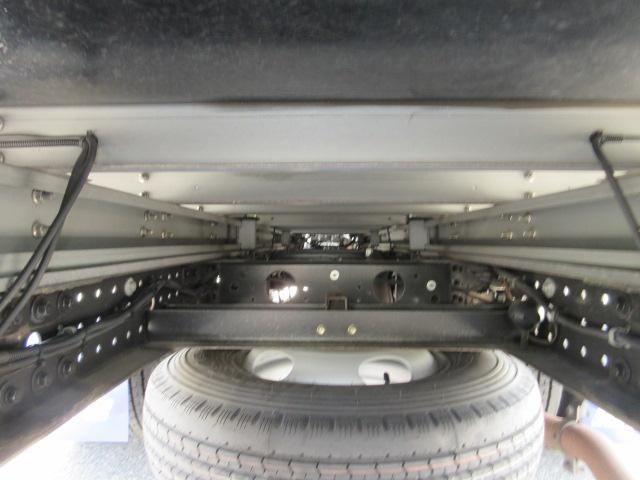 Mitsubishi CANTER 2019-04 6964358-28