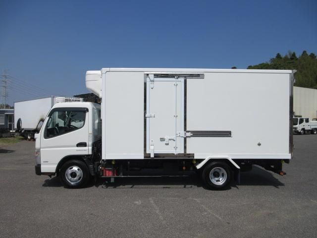 Mitsubishi CANTER 2019-04 6964358-3