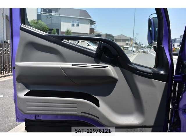 Mitsubishi CANTER 2018-06 6991334-9