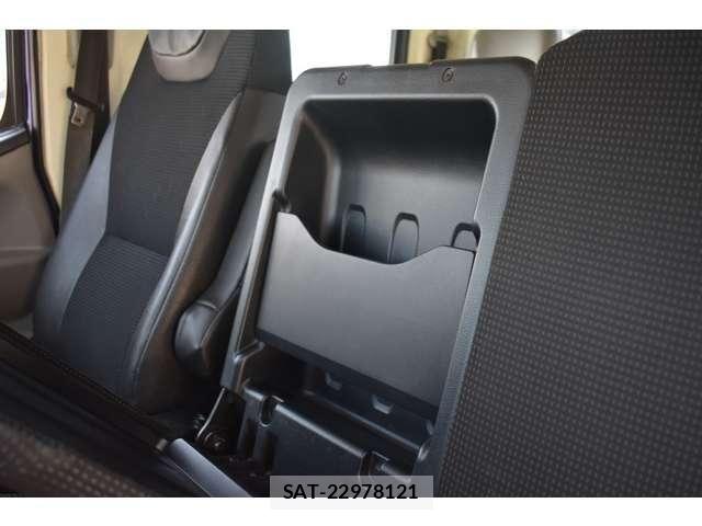 Mitsubishi CANTER 2018-06 6991334-14