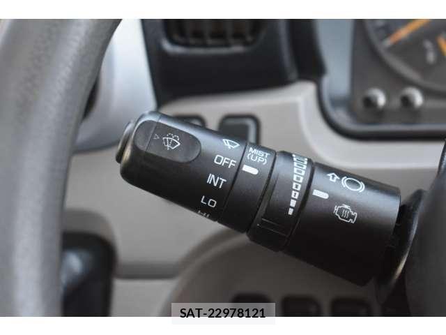 Mitsubishi CANTER 2018-06 6991334-17