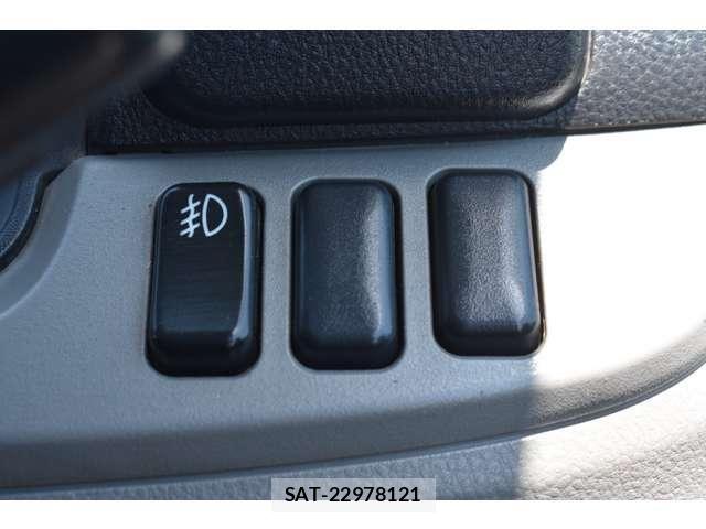 Mitsubishi CANTER 2018-06 6991334-18