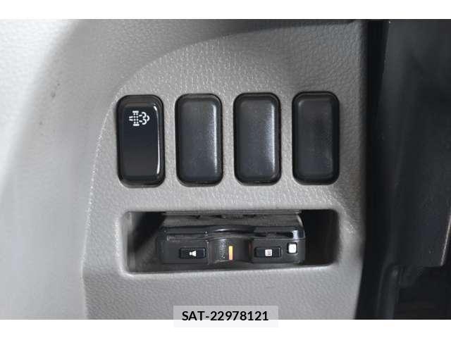 Mitsubishi CANTER 2018-06 6991334-19