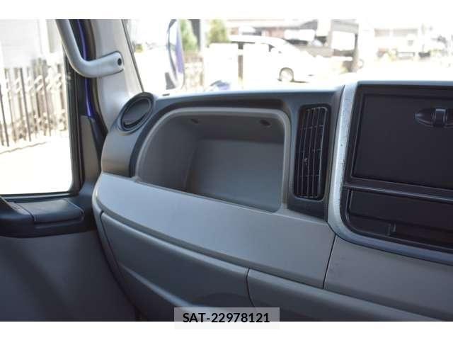Mitsubishi CANTER 2018-06 6991334-20