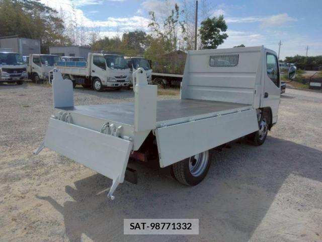 Mitsubishi CANTER 2008-04 7020134-14