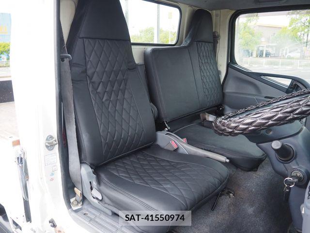 Mitsubishi CANTER 2016-02 7020142-18