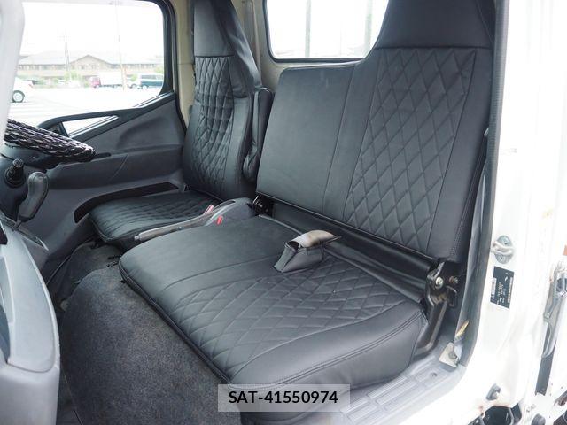 Mitsubishi CANTER 2016-02 7020142-19