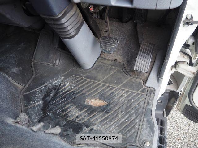 Mitsubishi CANTER 2016-02 7020142-21
