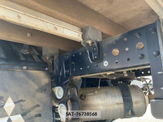 Mitsubishi CANTER 2020-09 7020139-10