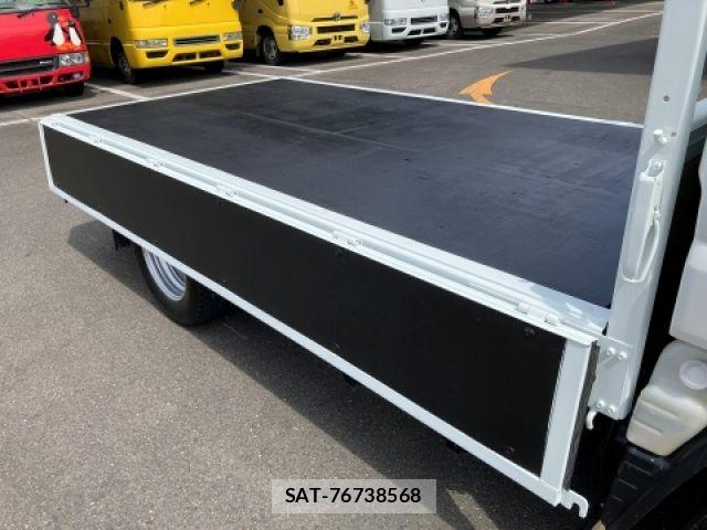 Mitsubishi CANTER 2020-09 7020139-6