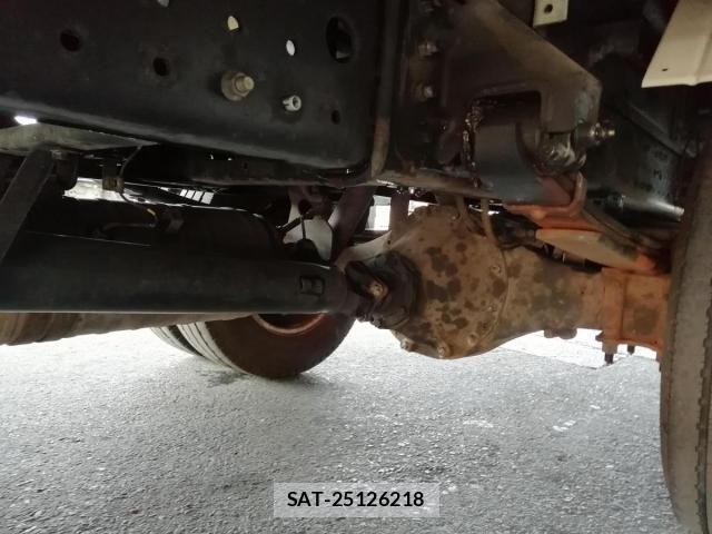 Mitsubishi CANTER 2018-02 7020136-12
