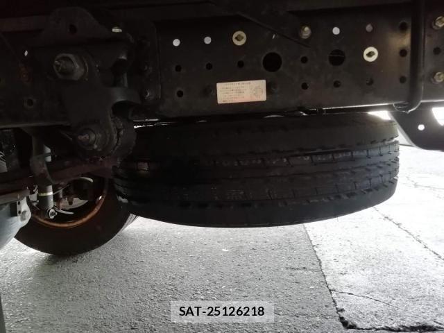 Mitsubishi CANTER 2018-02 7020136-13