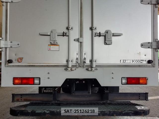 Mitsubishi CANTER 2018-02 7020136-14