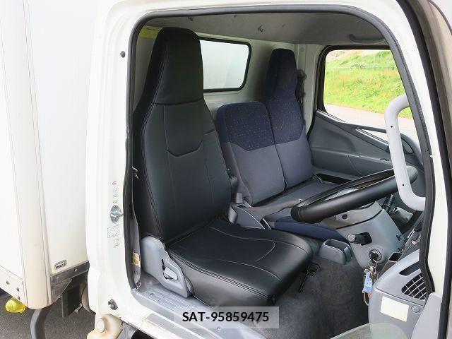 Mitsubishi CANTER 2007-03 7020143-18