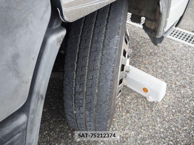 Mitsubishi CANTER 2008-02 7057829-28