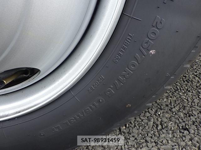 Mitsubishi CANTER 2024-10 7057821-6