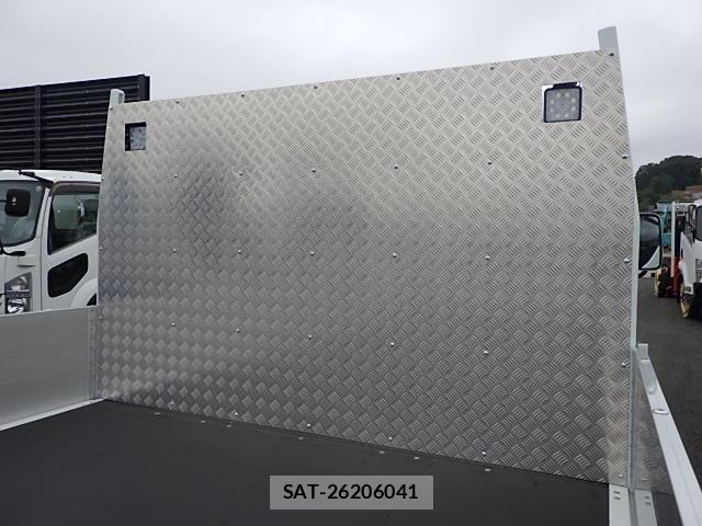 Mitsubishi CANTER 2024-10 7057820-10