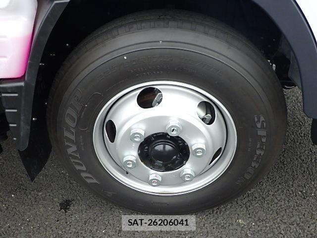 Mitsubishi CANTER 2024-10 7057820-5