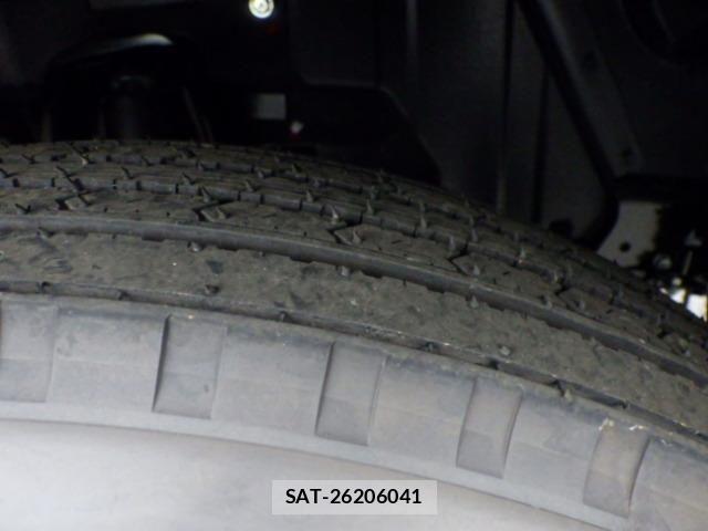 Mitsubishi CANTER 2024-10 7057820-6