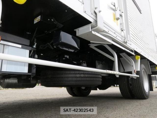 Mitsubishi CANTER 2026-01 7057813-11