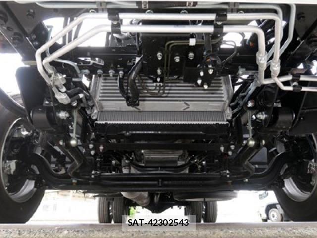Mitsubishi CANTER 2026-01 7057813-14