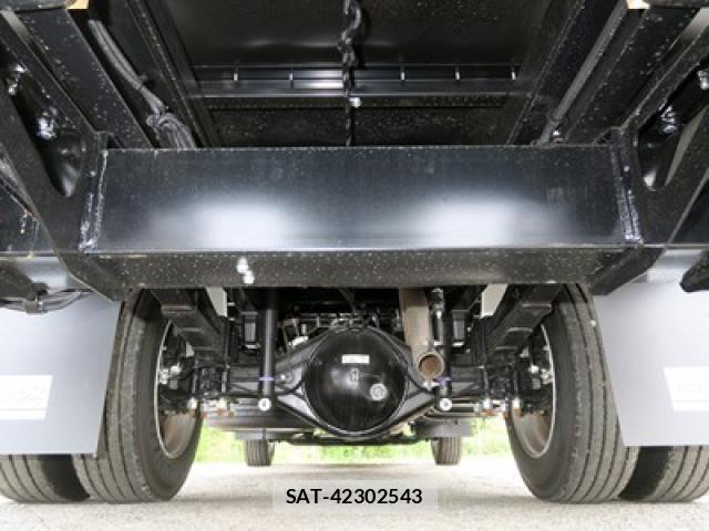 Mitsubishi CANTER 2026-01 7057813-15