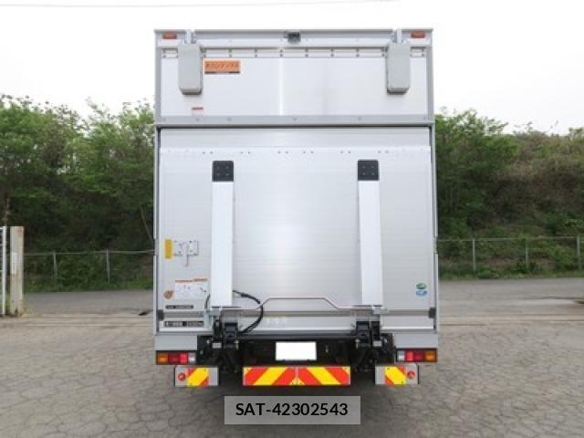 Mitsubishi CANTER 2026-01 7057813-4