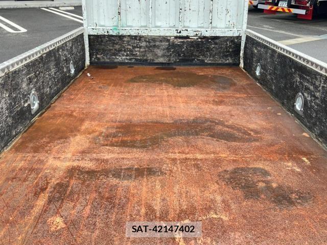 Mitsubishi CANTER 2017-03 7057824-6