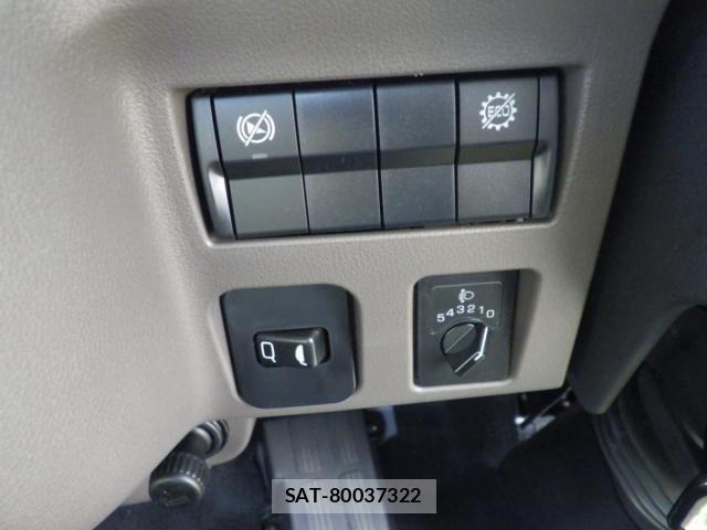Mitsubishi CANTER 2026-02 7057812-20
