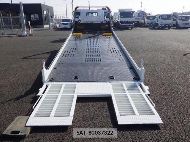 Mitsubishi CANTER 2026-02 7057812-28