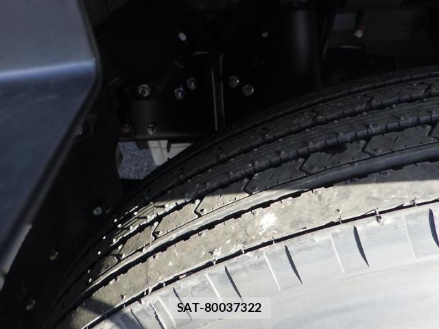 Mitsubishi CANTER 2026-02 7057812-8