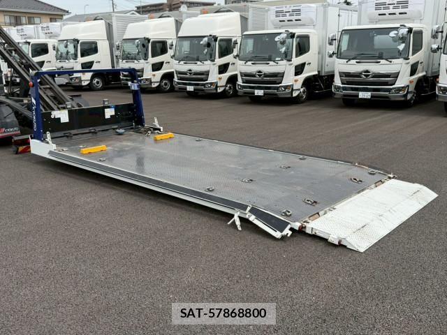 Mitsubishi CANTER 2024-05 7057819-11