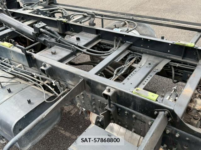 Mitsubishi CANTER 2024-05 7057819-22