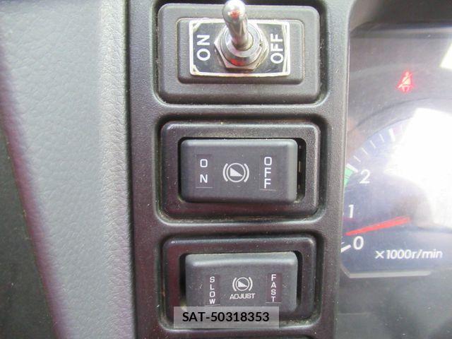 Mitsubishi CANTER 2009-12 7057826-16