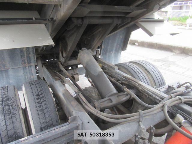 Mitsubishi CANTER 2009-12 7057826-23