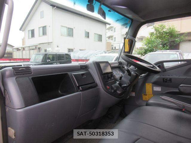 Mitsubishi CANTER 2009-12 7057826-5