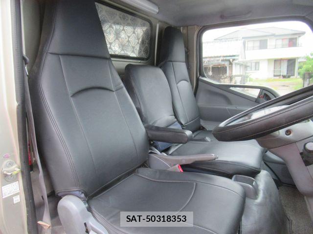 Mitsubishi CANTER 2009-12 7057826-7