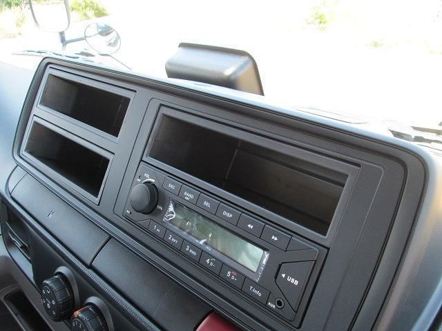 Mitsubishi CANTER 2026-01 7199490-19