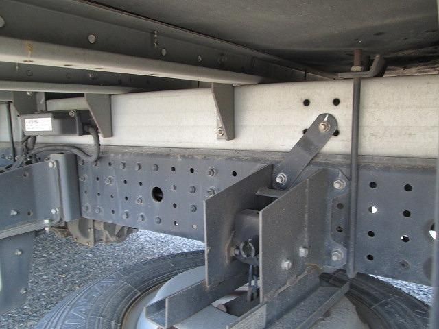 Mitsubishi CANTER 2021-04 7199502-17