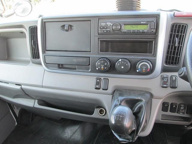Mitsubishi CANTER 2021-04 7199502-23