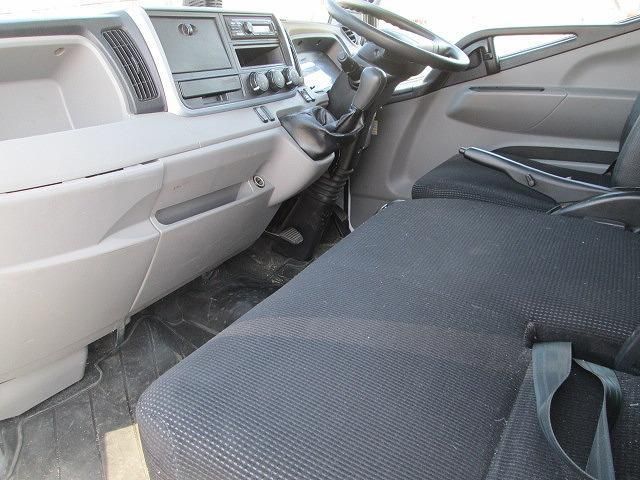 Mitsubishi CANTER 2021-04 7199502-27