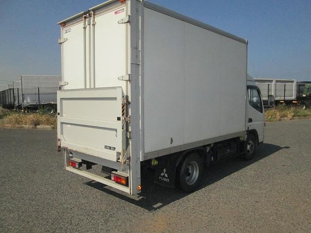 Mitsubishi CANTER 2021-04 7199502-5