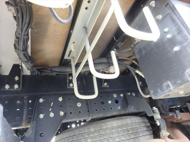 Mitsubishi CANTER 2016-03 7199497-10