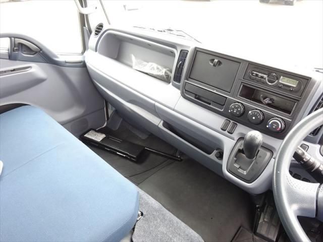 Mitsubishi CANTER 2016-03 7199497-23