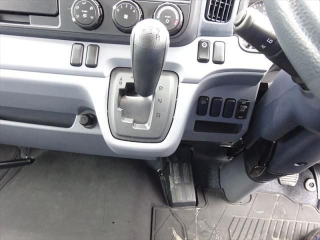Mitsubishi CANTER 2016-03 7199497-24